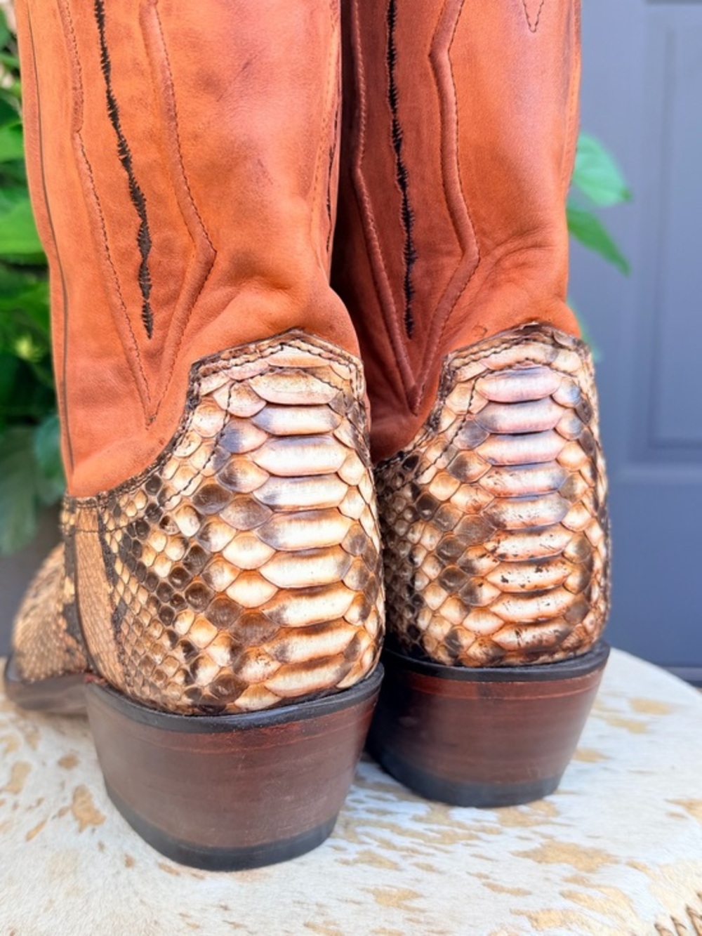 RARE Lucchese Python Snakeskin Brown Leather Pull On Snip Toe Cowboy Boots 8 - Picture 7 of 15